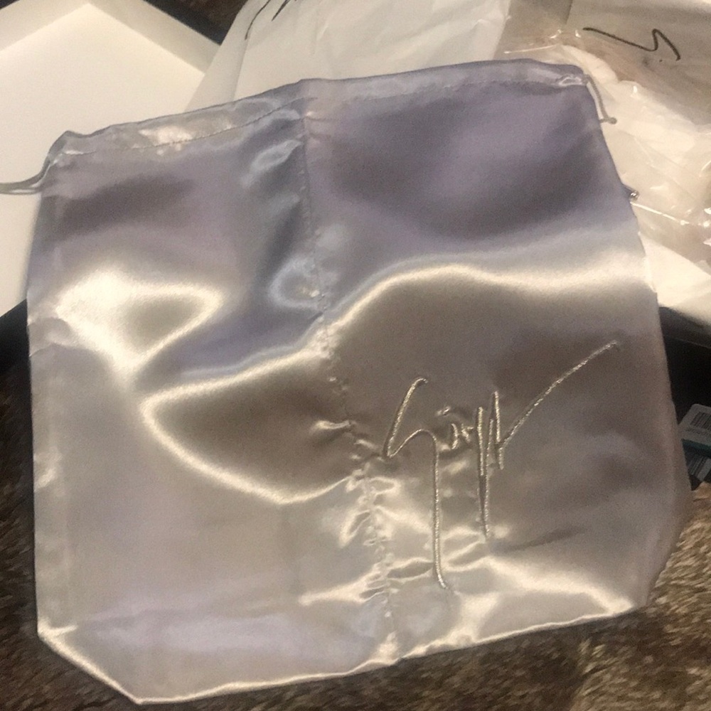 Giuseppe Zanotti peep toe slingback - Picture 12 of 14